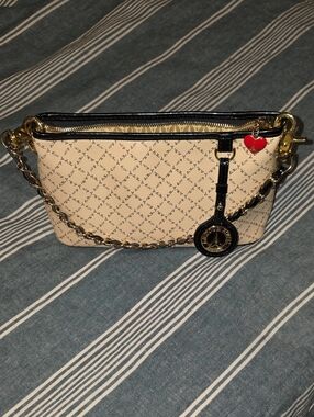 Beige and Black Chain-Trim Crossbody with Red Heart Charm